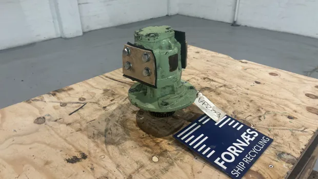 Image 2 of 8 - Kracht - KF4/150G20B P0B 7DP2/196