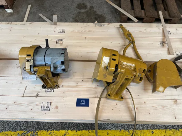 Image 8 of 11 - Caterpillar - 333-1184