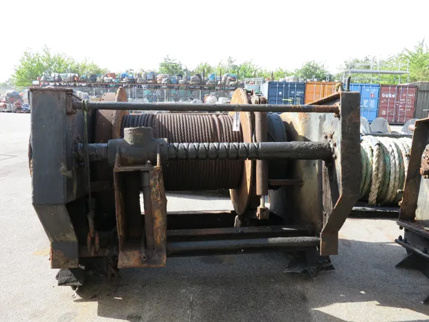 Image 3 of 7 - Trawl winch