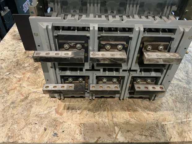 Image 4 of 4 - Merlin Gerin - NW 40 HA