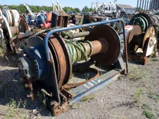 Trawl winch
