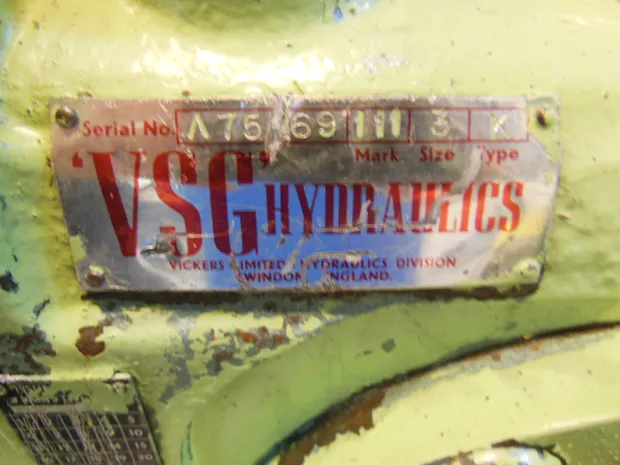 Image 3 of 3 - HP684