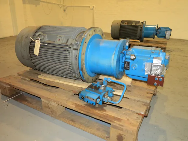Image 1 of 4 - HP829