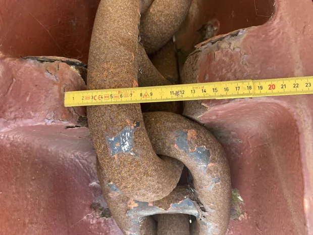 Image 8 of 11 - Anchor winch