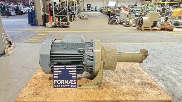 Image 5 of 10 - IMO - E4 038K1 LRBE