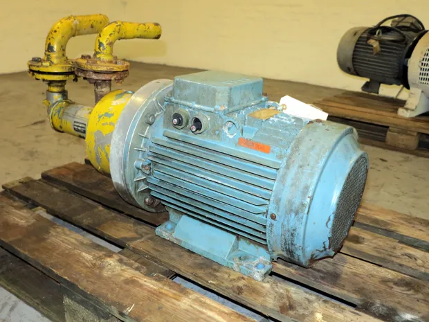 Image 2 of 5 - HP908