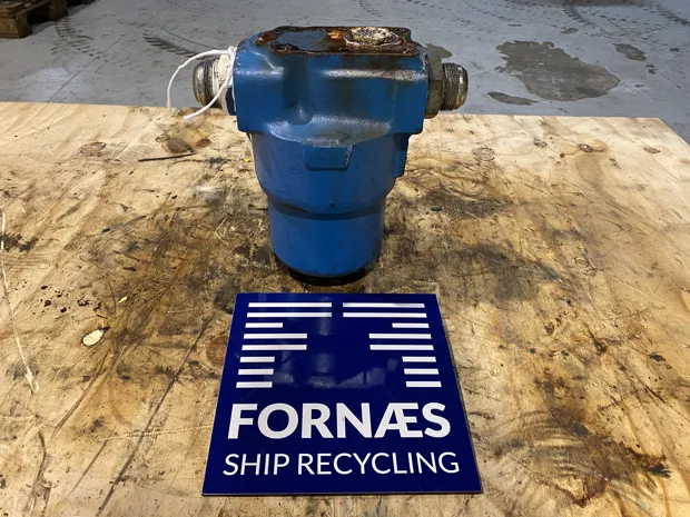 Image 3 of 5 - Fairey Arlon BV - 372A-1N50-BL123