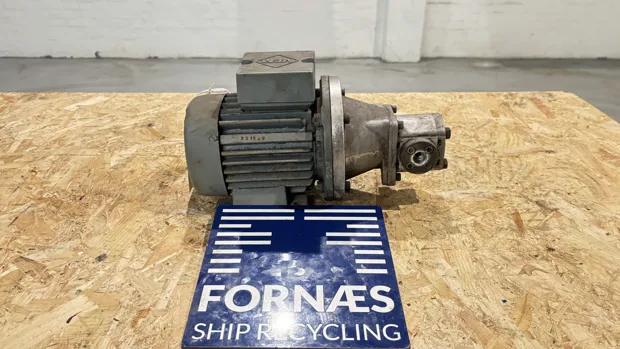 Image 3 of 9 - HP1019