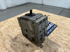 Merlin Gerin	 -  Compact