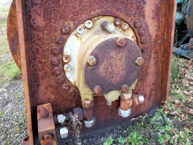 Image 2 of 2 - Trawl winch