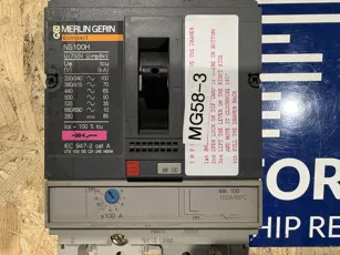 Merlin Gerin -  Compact