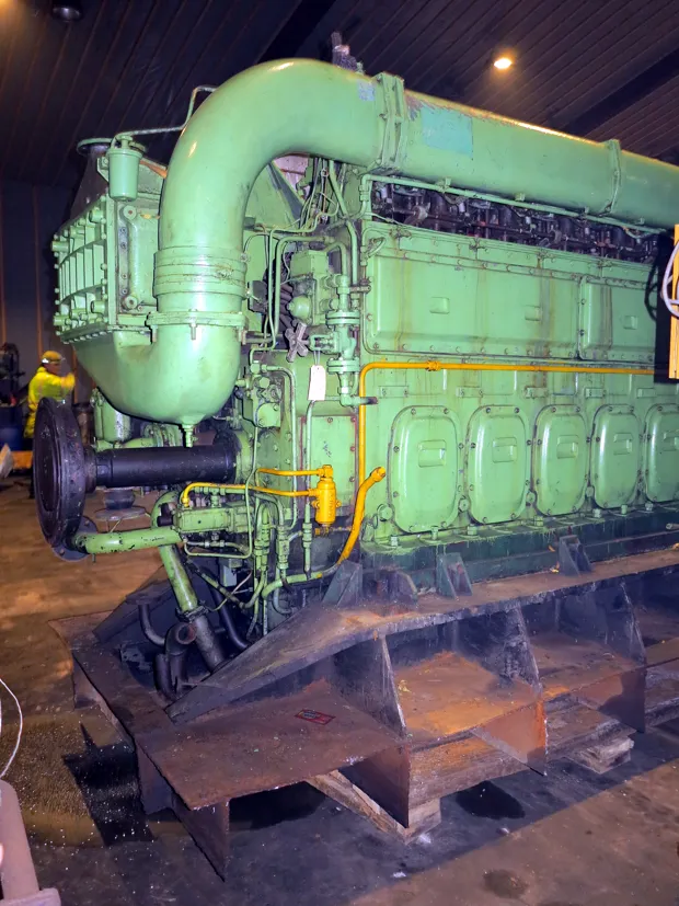 Image 3 of 4 - Bergen - KRM 8