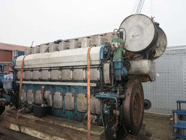 Image 9 of 13 - Wärtsilä - W8L20