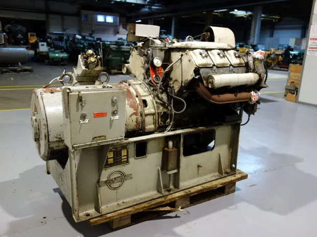 Image 4 of 6 - Deutz