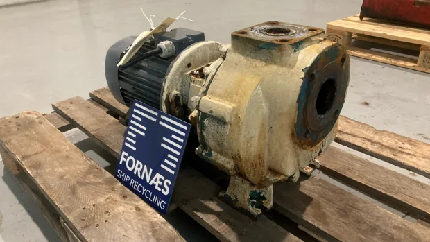 Image 3 of 5 - Azcue - CA50/5, no plate