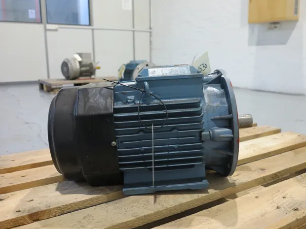 Image 1 of 3 - ABB - M2BA 132 SMC-2