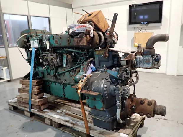 Image 4 of 6 - Volvo - TAMD 122A