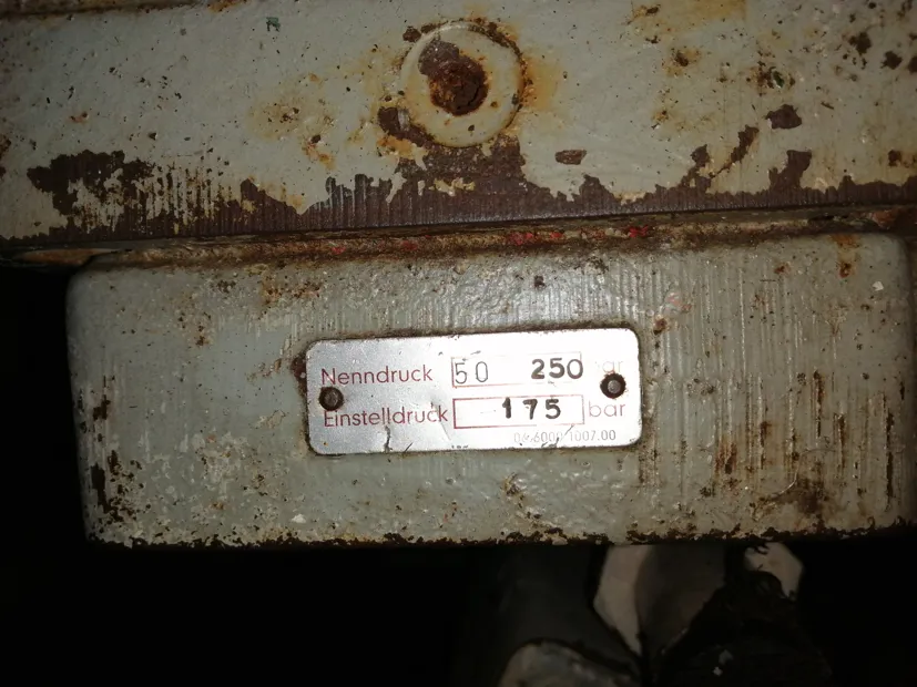 Image 7 of 12 - HP256