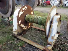 Trawl winch