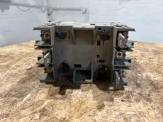 Merlin Gerin - Compact