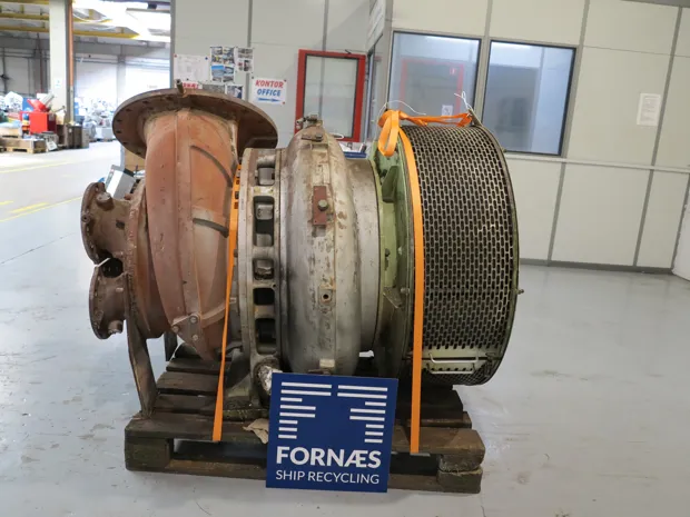 Image 3 of 5 - Napier - 357C