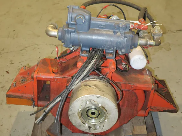 Image 6 of 7 - Twin Disc - MGX-5135RV