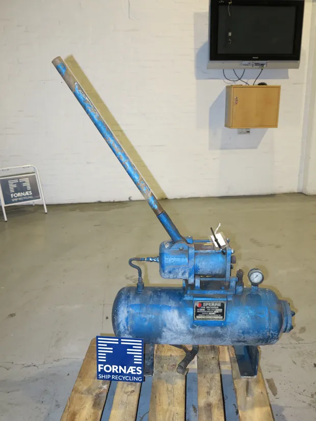 Image 3 of 5 - Sperre - HLH/119