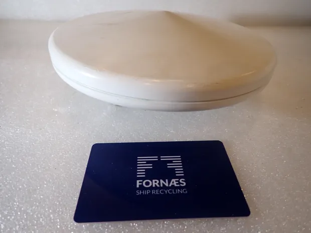 Image 1 of 2 - SEATEX GPS Antenne - AT 575 -  75 - NTPF - 000 - 36 - NM