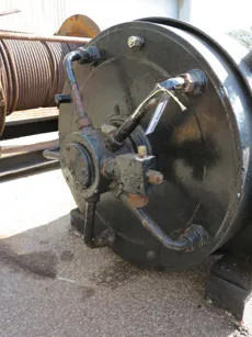 Trawl winch