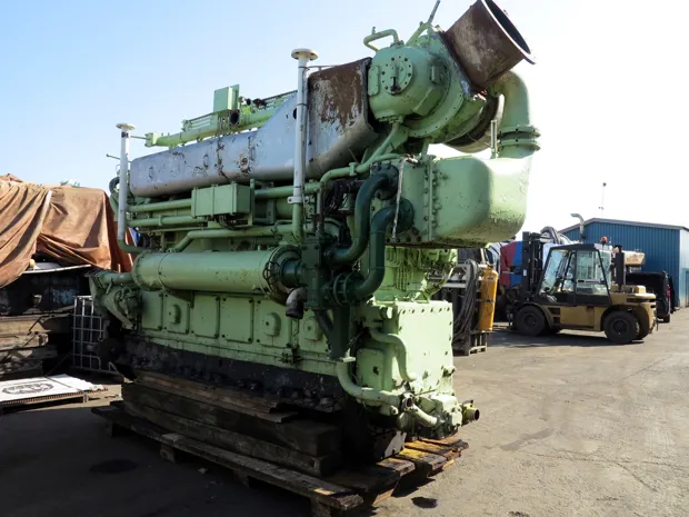 Image 4 of 8 - MaK - 6M 453 AK