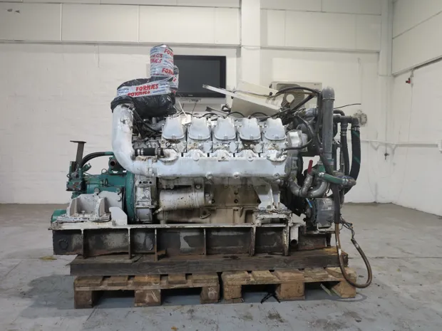 Image 1 of 5 - MAN - D 2530 ME