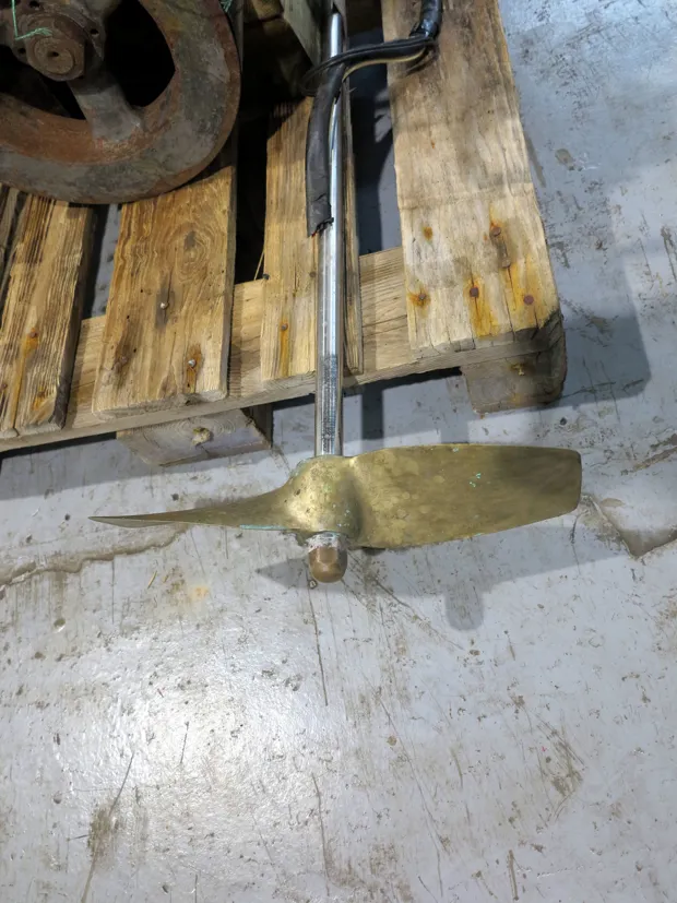 Image 4 of 6 - Volvo Penta - MD2