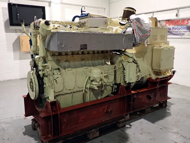 Image 3 of 4 - Deutz