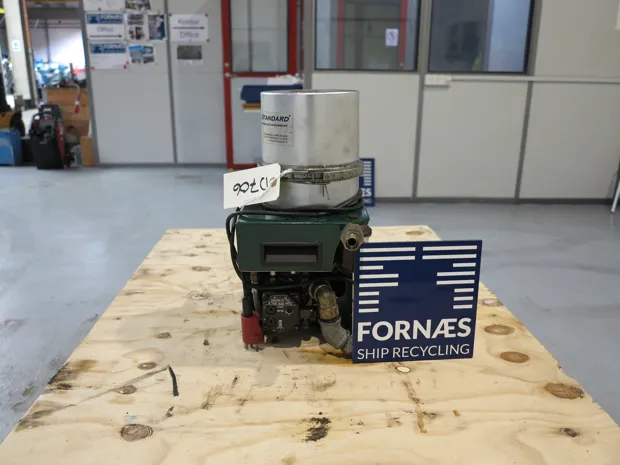 Image 2 of 6 - Greenoil - WP-L