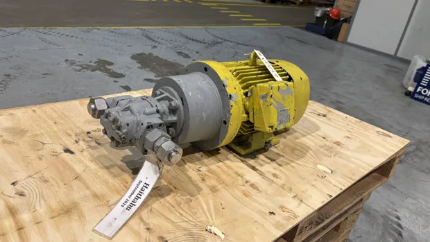 Image 1 of 8 - Kracht - KF2/40E30BN0B 0DP1