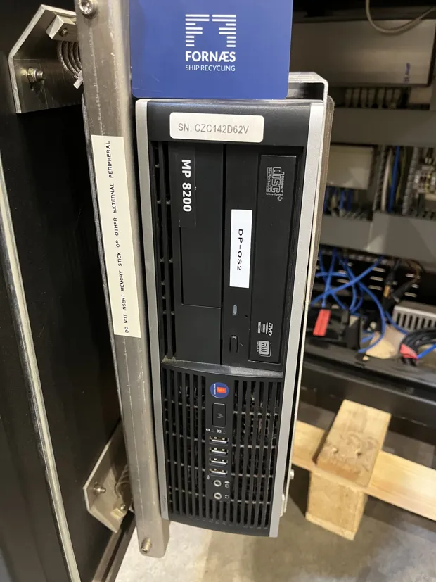 Image 2 of 6 - Kongsberg - K-POS DP