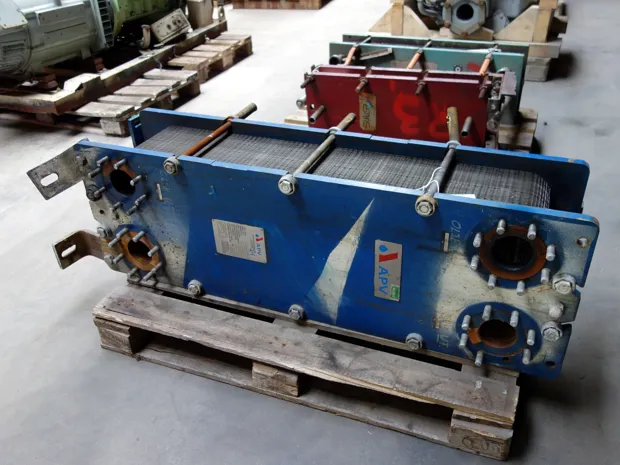 Image 1 of 3 - APV - N35