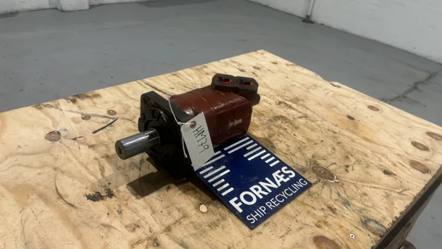 Image 2 of 11 - Char-Lynn - 24906