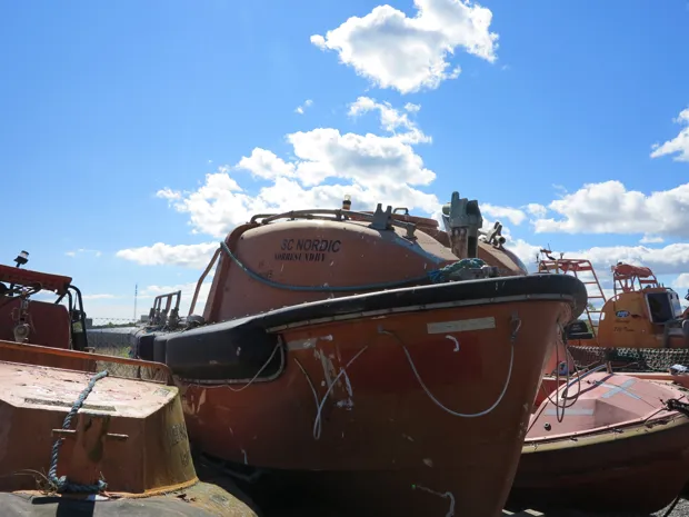 Image 4 of 7 - M.O.B.L