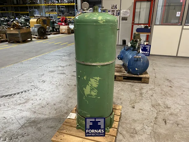 Image 2 of 4 - Karberg + Hennemann - HDU 38/100