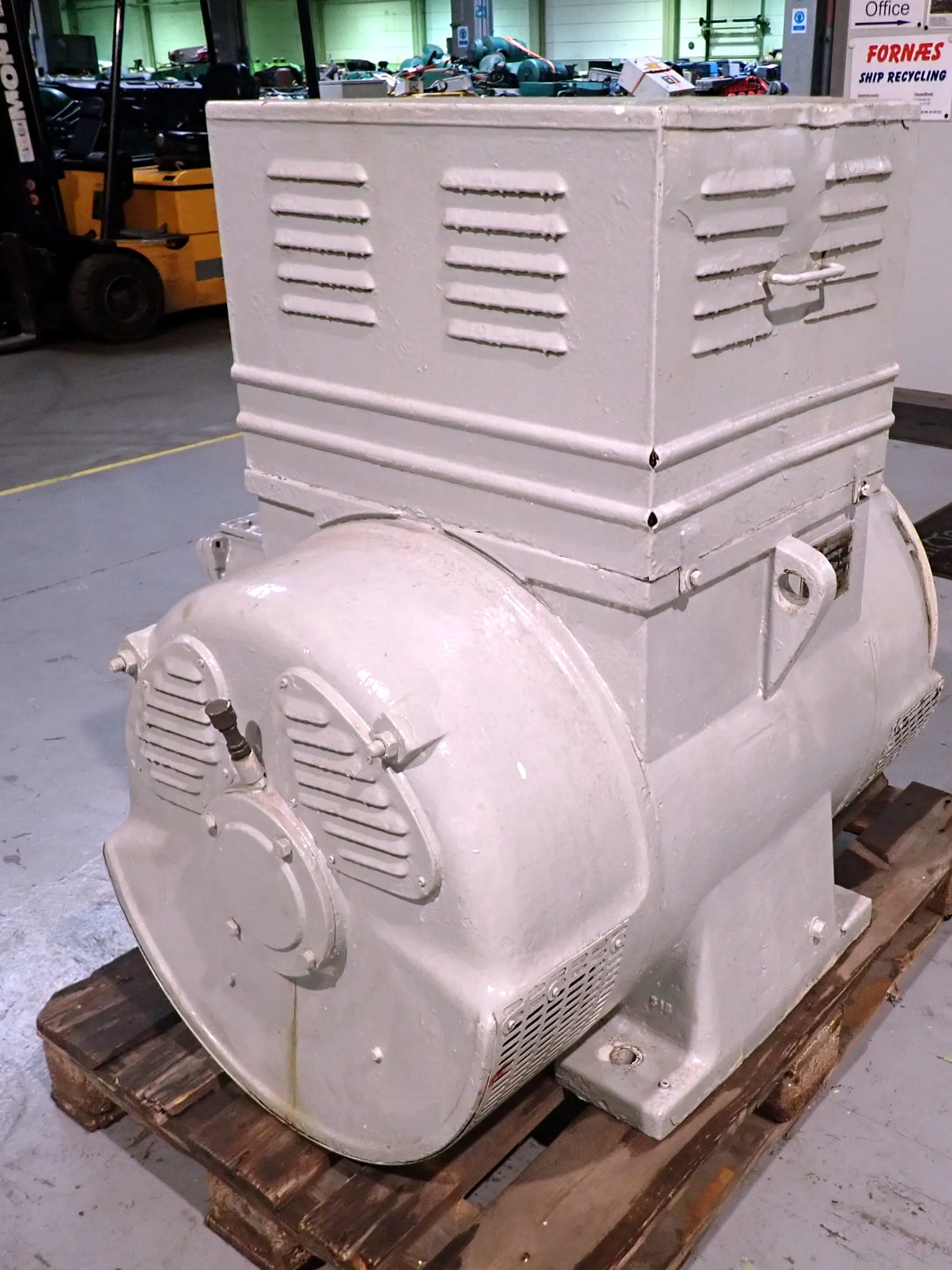 Indar Engine Generator Indar | 315-S | Generator | GR297