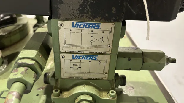 Image 11 of 12 - HS304