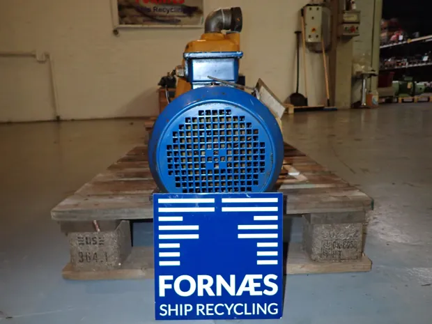 Image 2 of 5 - Desmi - SA 50 180