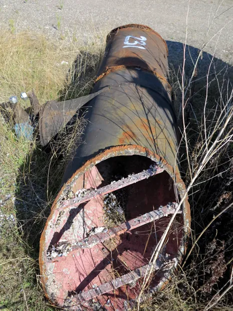 Image 2 of 3 - Hydraulic