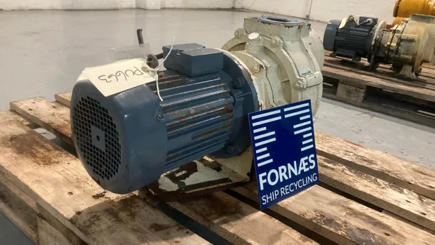 Image 1 of 5 - Azcue - CA50/5, no plate