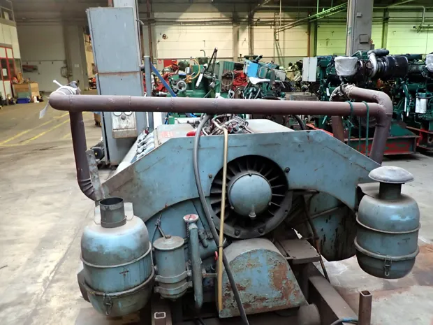 Image 2 of 8 - Deutz