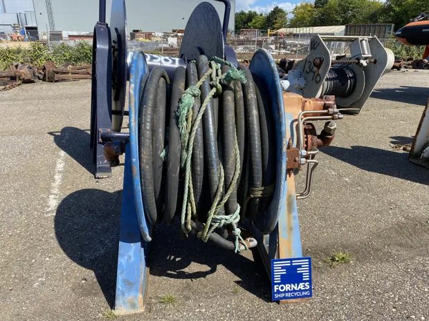 Image 1 of 5 - ND386