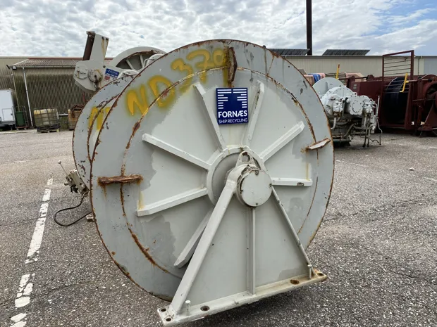 Image 2 of 6 - ND379