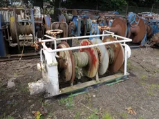 Trawl winch