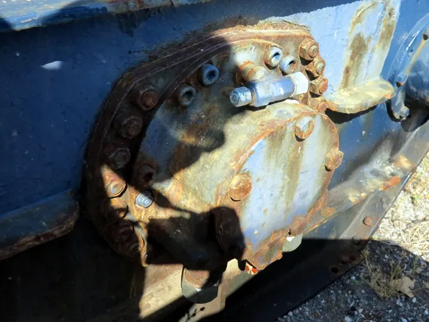 Image 4 of 4 - Trawl winch